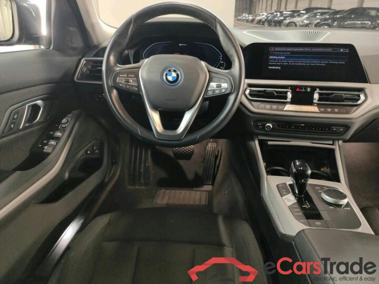BMW 3 Reeks Touring Série 3 Touring 320e (150 kW) (PHEV) 150kW/204pk  5D/P Auto-8 #5