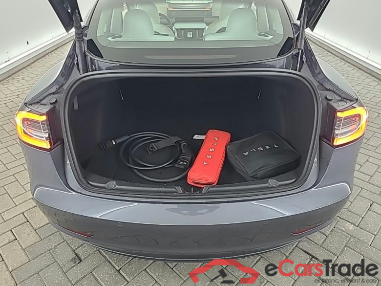 Tesla Model 3 Long Range Dual Motor AWD 4D 350kW #5