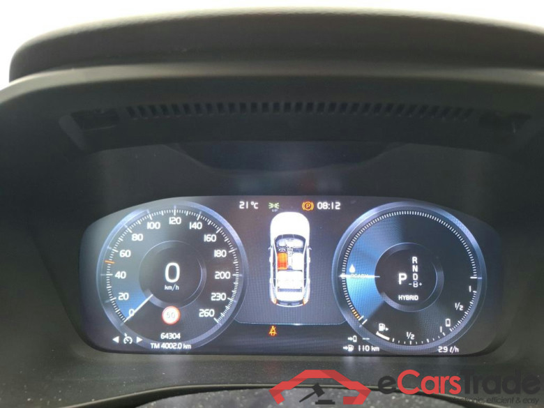 VOLVO XC40 / 2017 / 5P / SUV Recharge T5 262 DCT7 R-Design #6