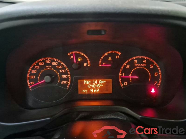 FIAT FIORINO / 2016 / 4P / VETT. FURGONATA 1.3 MULTIJET 95 CV E6 SX #4