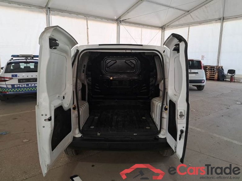 FIAT FIORINO / 2016 / 4P / VETT. FURGONATA 1.3 MULTIJET 95 CV E6D-FINAL SX #5