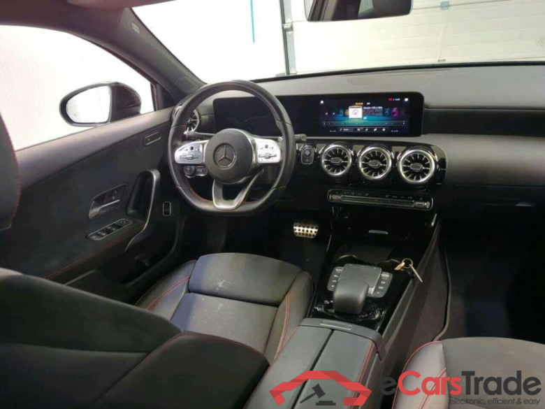 MERCEDES-BENZ A-klasse 250 Premium #3