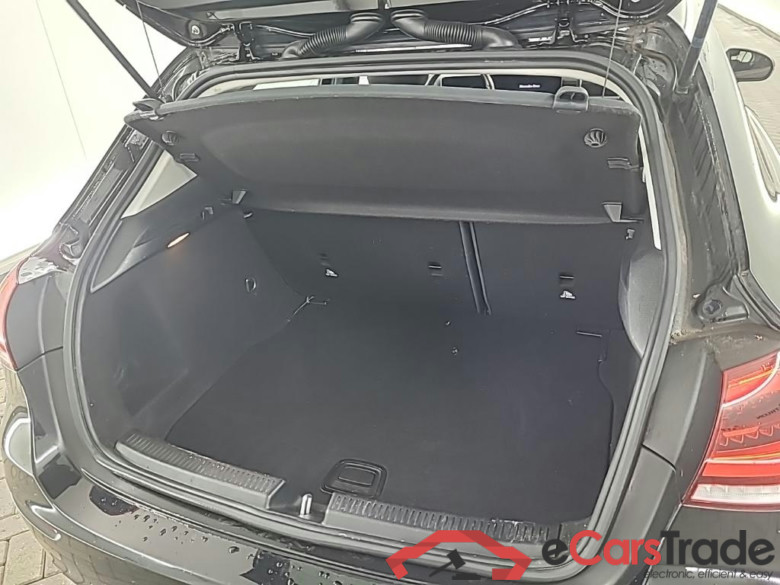 MERCEDES-BENZ A-klasse A 180 d 7G-DCT Business Solution 5D 85kW #5
