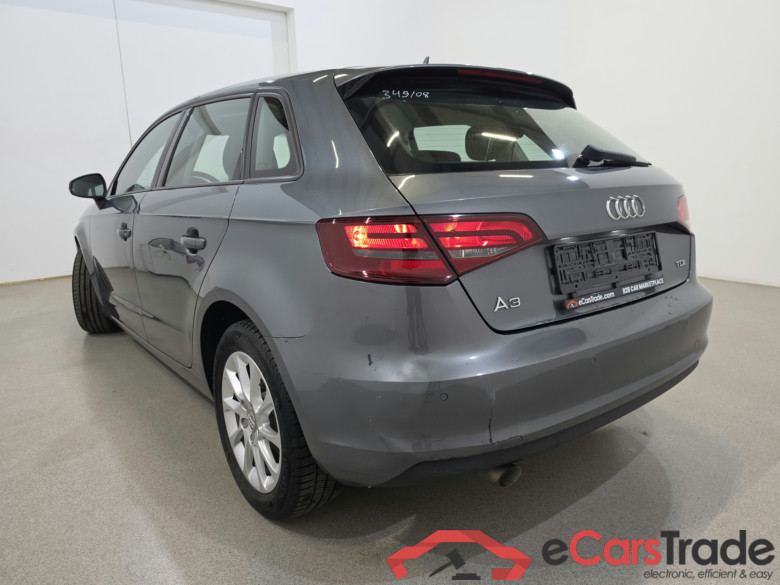 Audi A3 Sportback 1.6 TDi Aut. Display Klima PDC ... #6