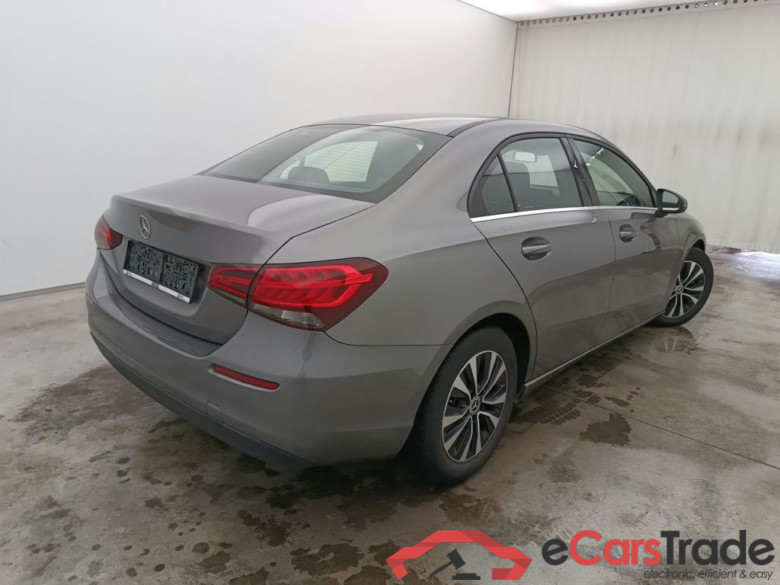 Mercedes-Benz A-Klasse Limousine A 200 d 4d #2