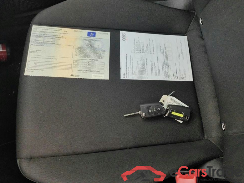 Audi A1 Sportback 1.0 25 TFSI 70kW S tronic Attraction 5d #4