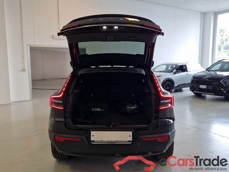 VOLVO C40 / 2021 / 5P / CROSSOVER RECHARGE TWIN ULTIMATE #5