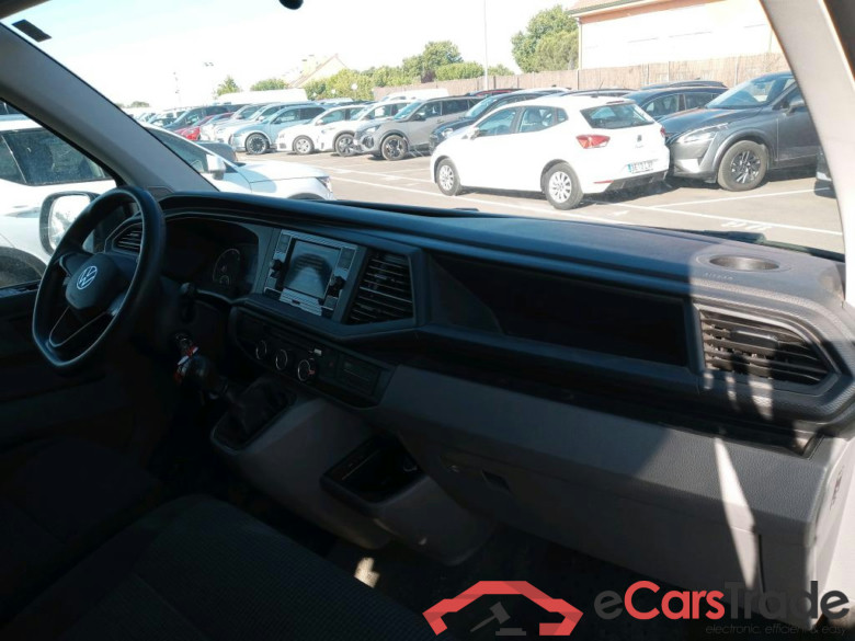 VOLKSWAGEN Transporter / 2020 / 4P / furgón Furgón Corto TN 2.0 TDI 81kW (110CV) #3