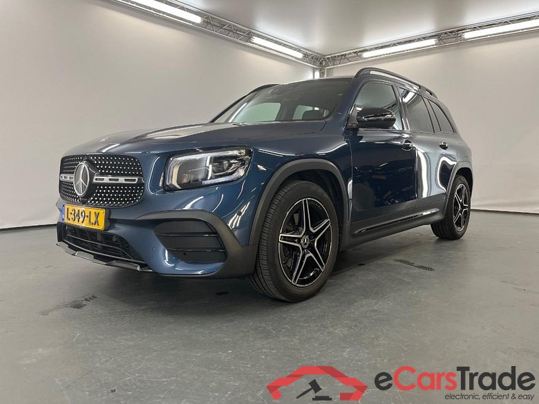 MERCEDES-BENZ GLB 200 Business Solution AMG