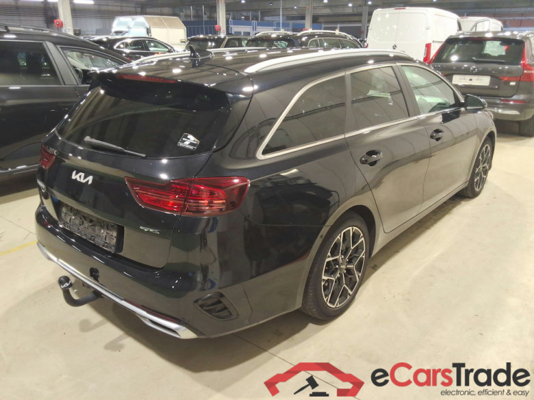 KIA CEE'D SPORTSWAGON 1.5 T-GDI GT LINE DCT #4