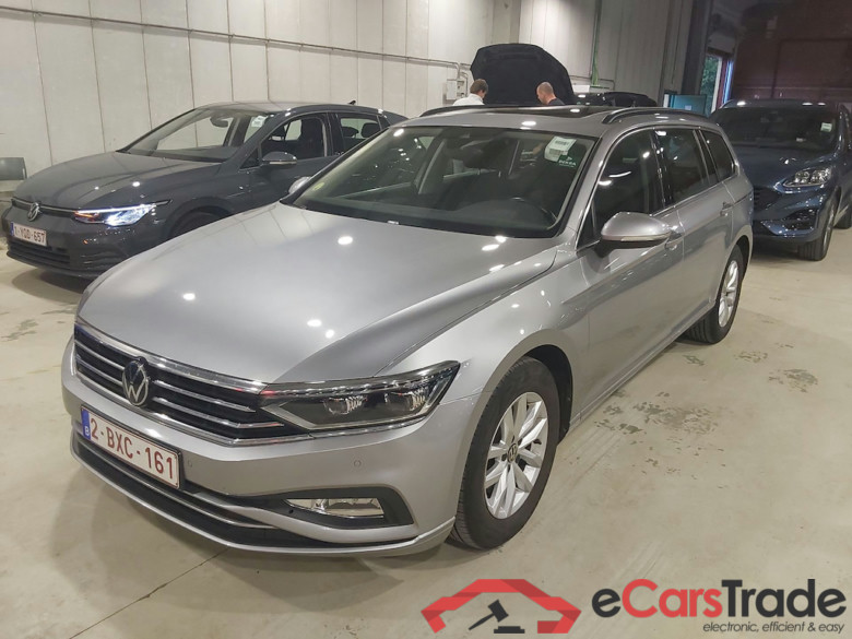 VOLKSWAGEN Passat 2.0 TDI 90KW MSQ VARIANT STYLE BUSINESS #1