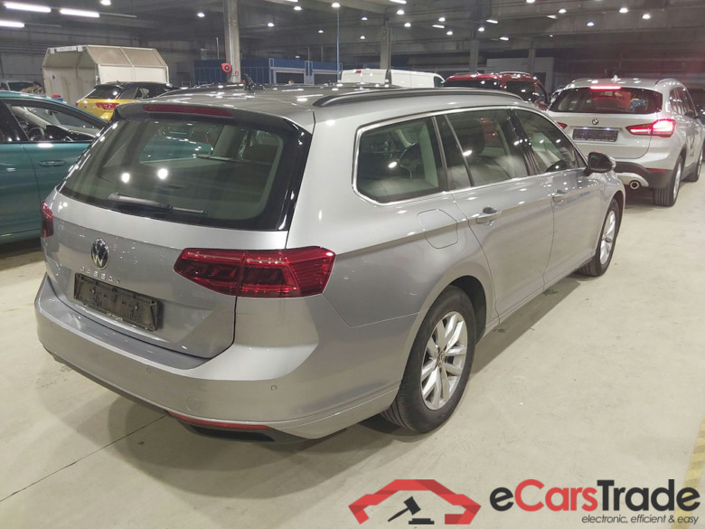 VOLKSWAGEN Passat 2.0 TDI 90KW MSQ VARIANT STYLE BUSINESS #4