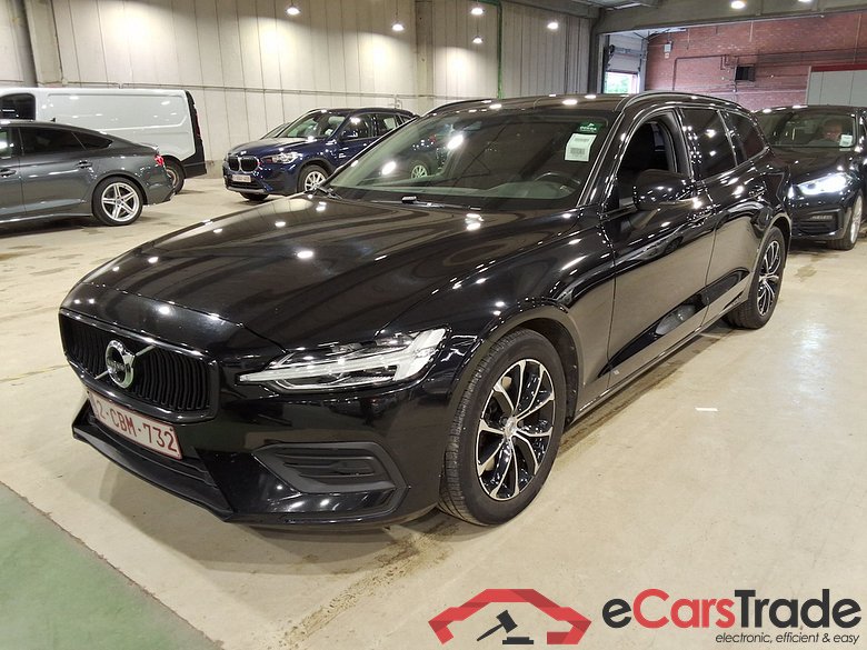 VOLVO V60 2.0 B3 MHEV MOMENTUM PRO DCT #1
