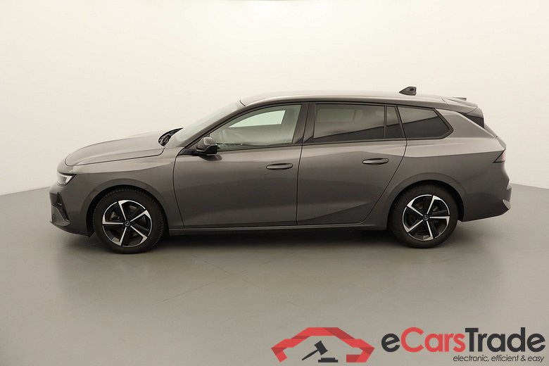 Opel Astra Sports Tourer GS 1.2 Hybrid Electric/Gasoline 137hp #4