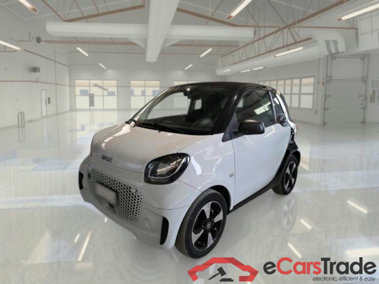 SMART FORTWO COUPÈ / 2019 / 3P / COUPE EQ 60KW PASSION #1