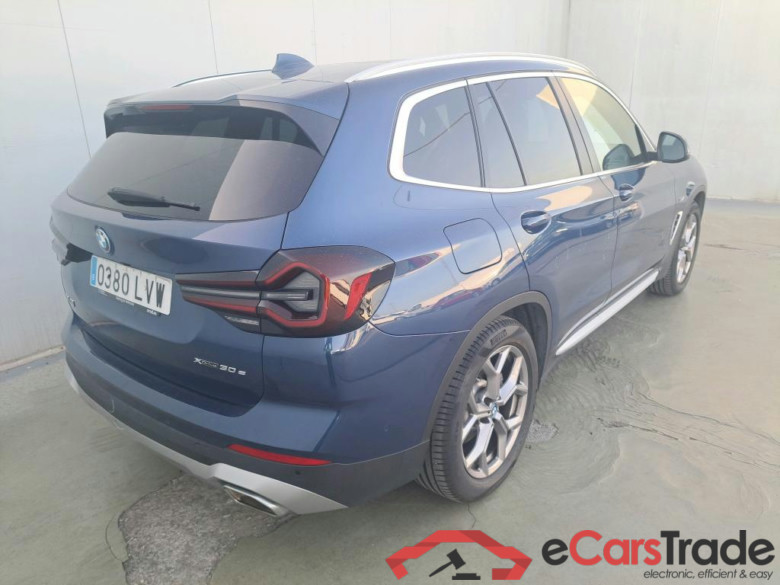 BMW X3 / 2021 / 5P / todoterreno xDrive30e #2