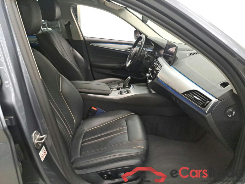 BMW - BMW 5 TOURING 530e 292PK Business Edition With Dakota Heated Seats & Driving Assistant & Parking Assistant Pack  * HYBRID * #3