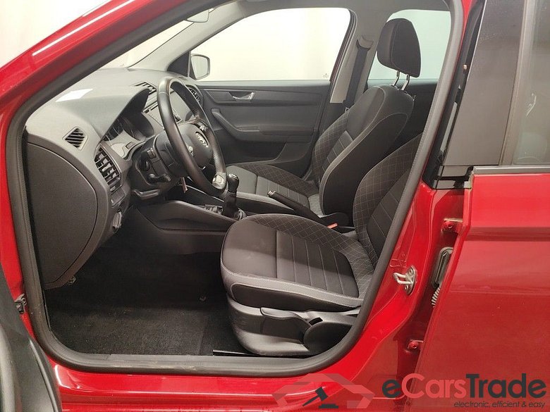 SKODA FABIA COMBI - 2018 1.0 TSI 90 Style (EU6AP) 5d #3
