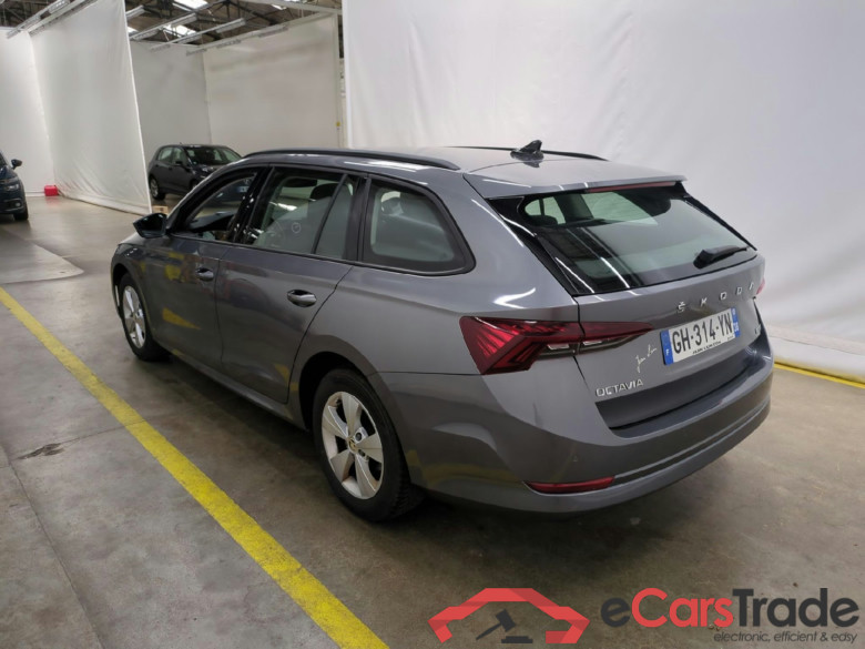 SKODA Octavia Combi / 2020 / 5P / Break 1.0 TSI mHEV e-TEC 110 DSG7 Business #2