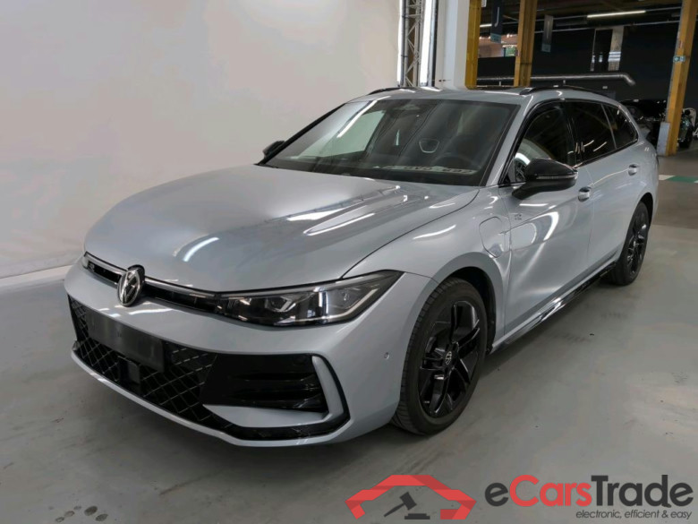 VOLKSWAGEN PASSAT VARIANT 1.5 TSI PHEV 130KW DSG R-LINE BUS PREM #1