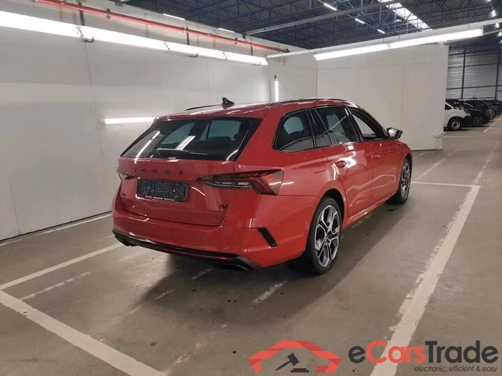 Skoda Octavia Combi Octavia Combi 1.4 TSI PHEV DSG6 RS (PHEV) 180kW/245pk  5D/P Auto-6 #4