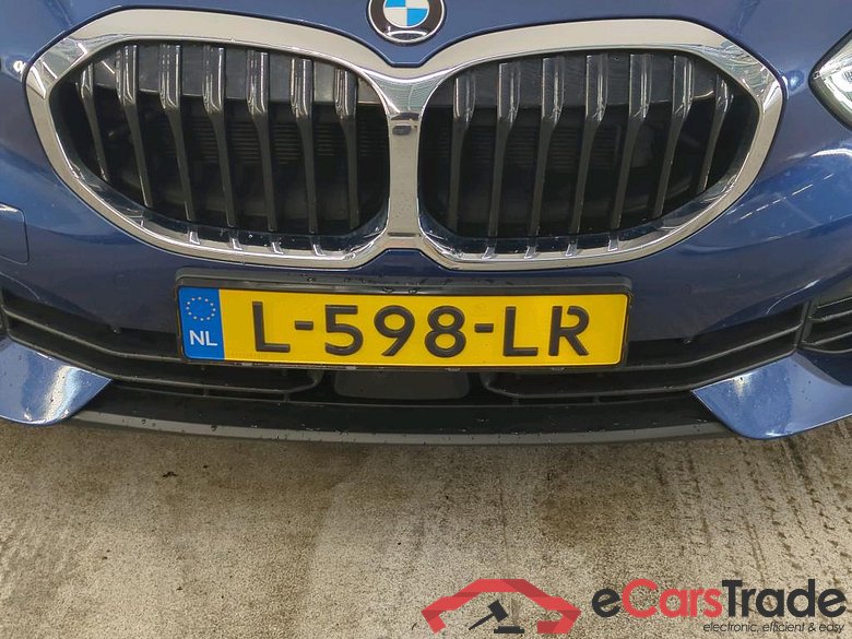 BMW 1 Serie 118iA  High Executive 5d #5