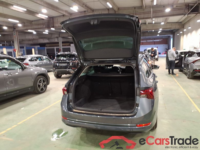 SKODA OCTAVIA COMBI 1.5 TSI ACT 110KW STYLE #3