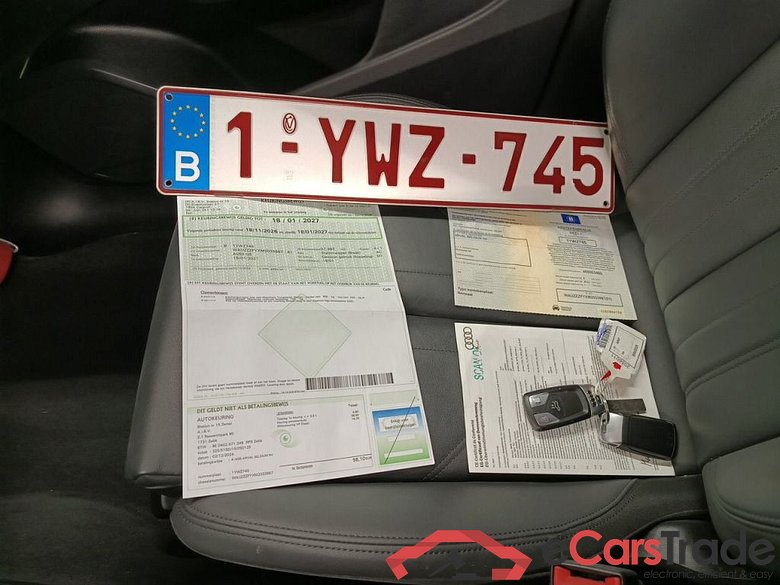 Audi Q5 Business Edition S line 40 TDI quattro 5d #4
