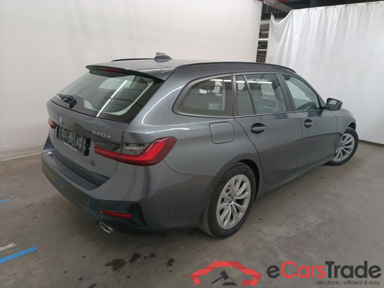 BMW 3 Reeks Touring 320e (150 kW) 5d #2