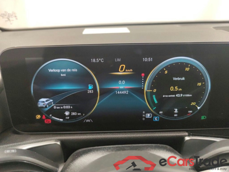 Mercedes-Benz GLB GLB 180 d Business Solution 5d #6