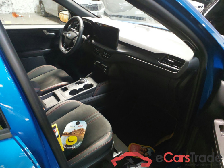 FORD Kuga 2.5 PHEV 243cv WT Gancho Automatico St Line X(Pano-Roof + Winterpack) #3