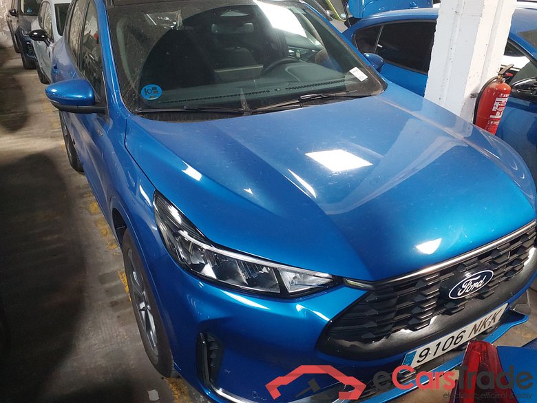 FORD Kuga 2.5 PHEV 243cv WT Gancho Automatico St Line X(Pano-Roof + Winterpack)
