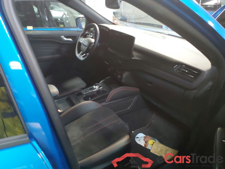 FORD Kuga 2.5 PHEV 243cv WT Gancho Automatico St Line X(Pano-Roof + Winterpack) #3