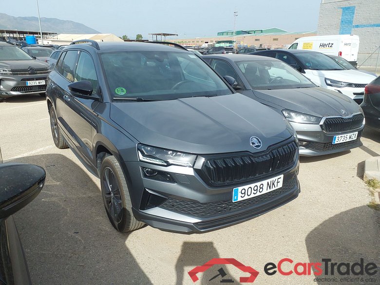 SKODA Karoq 1.5 TSI 110 kW (150 CV) DSG 7 vel. Sportline(Winterpack)