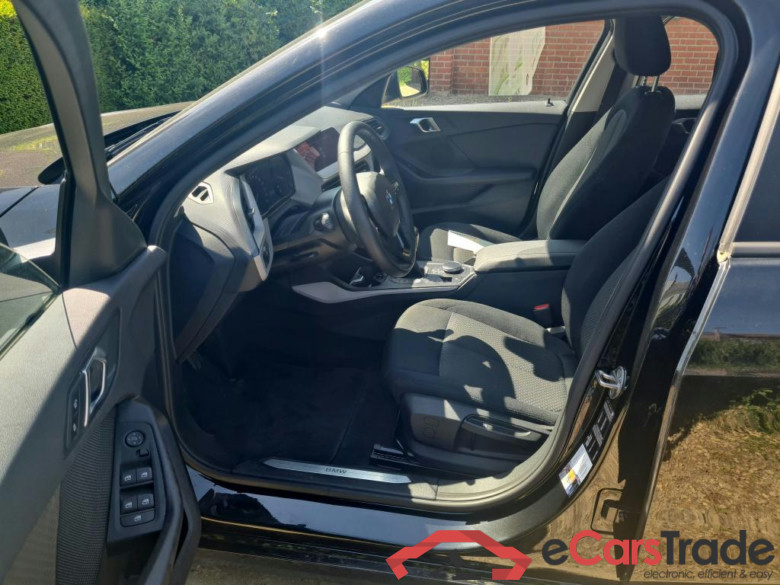BMW 1 SERIES HATCH 1.5 116D (85KW) #4