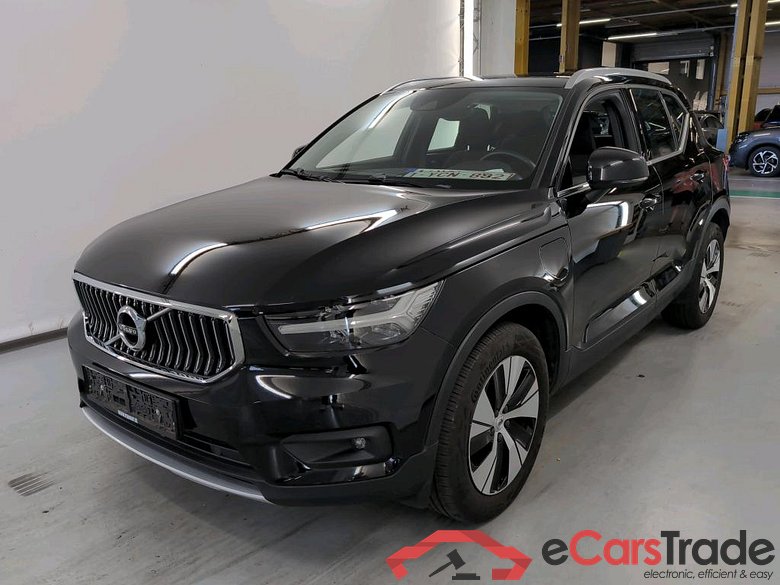 VOLVO XC40 1.5 T5 TE PHEV Momentum Pro DCT STOCK