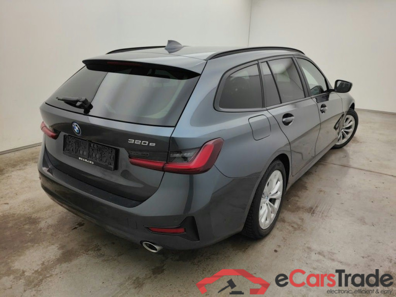 BMW 3 Reeks Touring 320e (150 kW) 5d #2