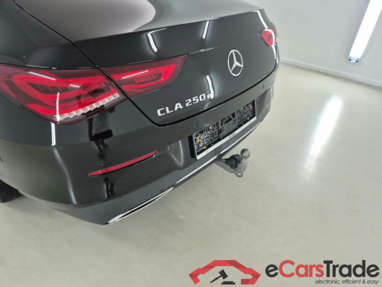 MERCEDES-BENZ CLA 250E LUXURY LINE #6