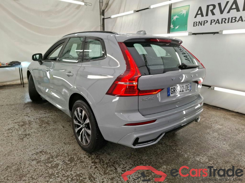 XC60 Plus Style Dark 2WD 2.0 B4 195CV BVA8 E6d #2