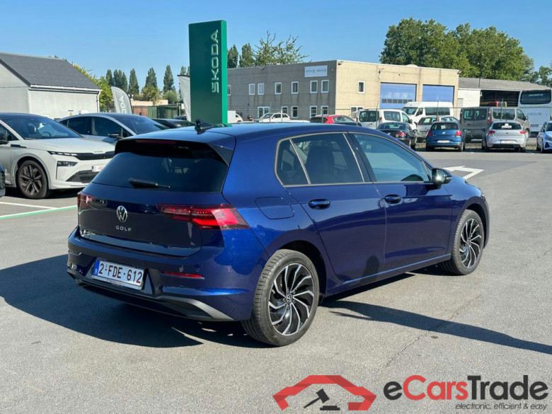 VOLKSWAGEN Golf VIII Golf Life Business Premium 1.0 TSI 81 kW (110 ch) 6 vitesses manuel #2