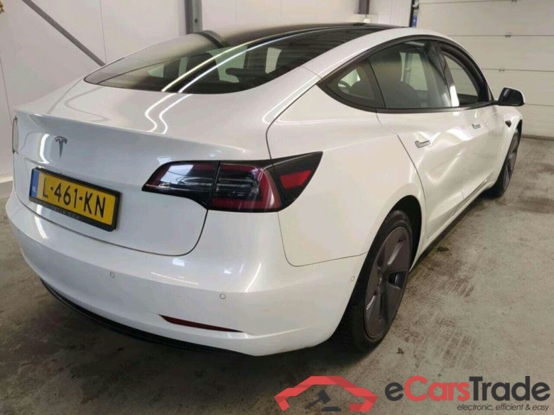 Tesla Model 3 Stnd.RWD Plus 60 kWh #2