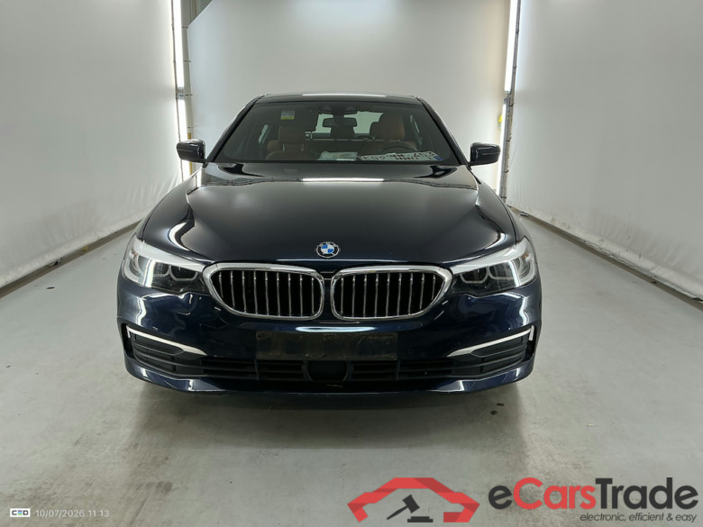 BMW 5 DIESEL - 2017 520 dA ED Business Edition (ACO) #2