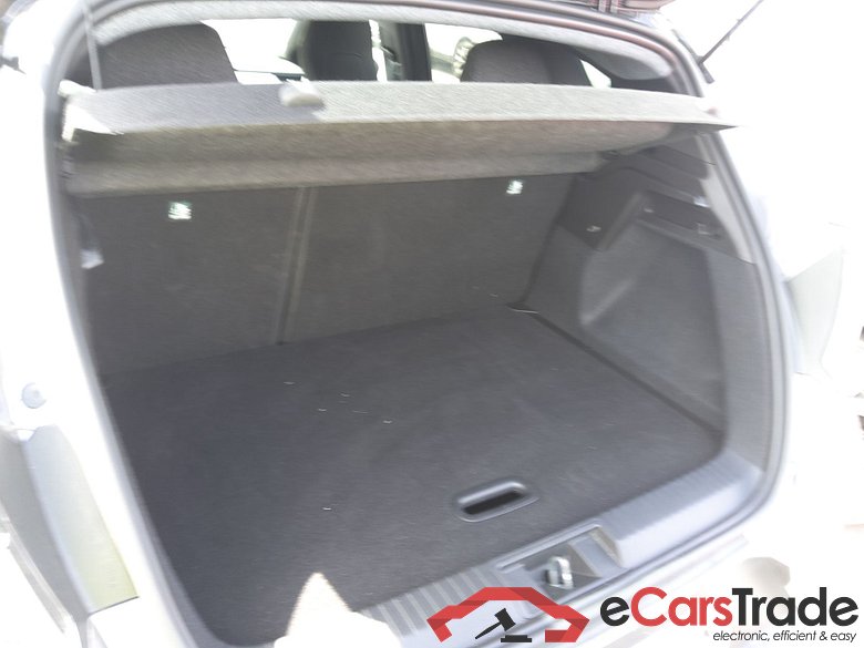 RENAULT Captur TCe 103 kw (140cv) EDC mild hybrid Techno(Winterpack) #6