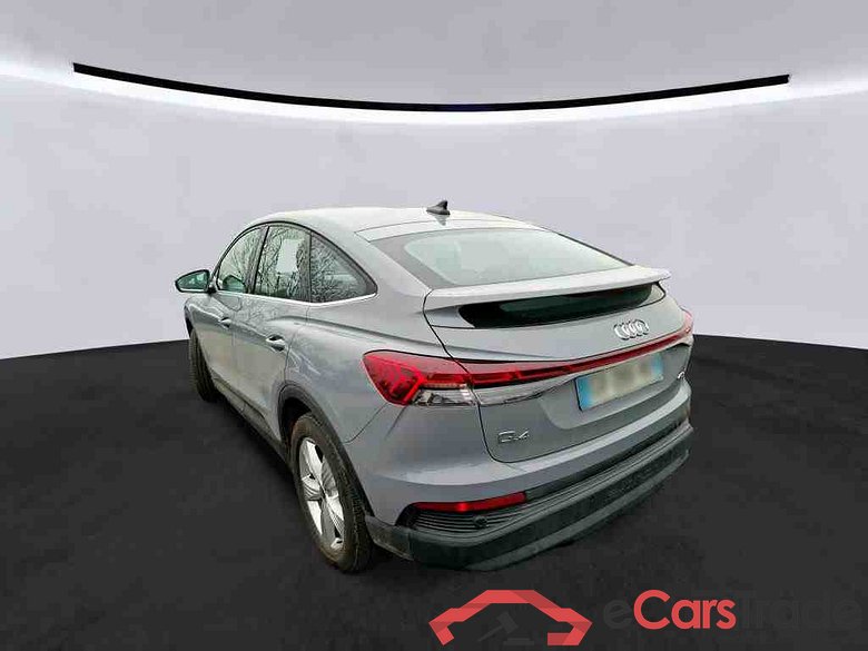 Audi Q4 e-tron Audi Q4 e-tron Sportback 40 *Extended warranty #4