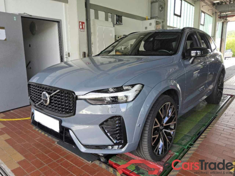 Volvo XC60 (03.2017->) DE - SUV5 B5 (Benzin) 2WD EU6d, R-Design Mild-Hybrid, (Facelift) 2021 - 2022 #1