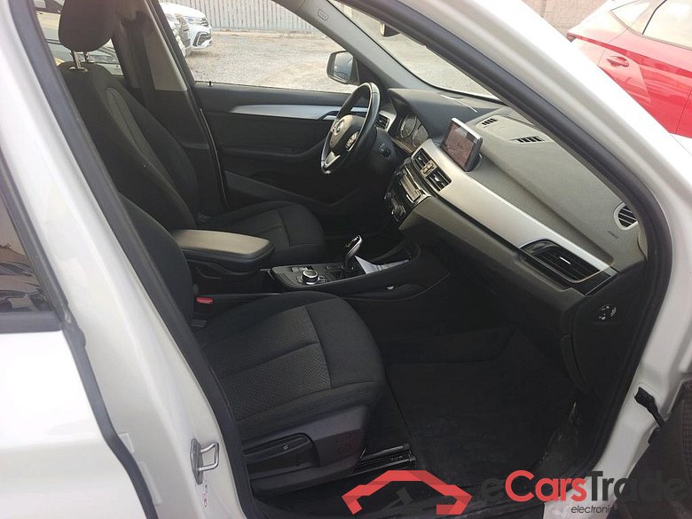 BMW X1 / 2019 / 5P / todoterreno sDrive18dA Corporate #6