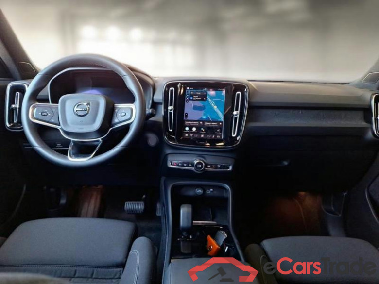 VOLVO XC40 / 2021 / 5P / SUV RECHARGE TWIN PLUS #3