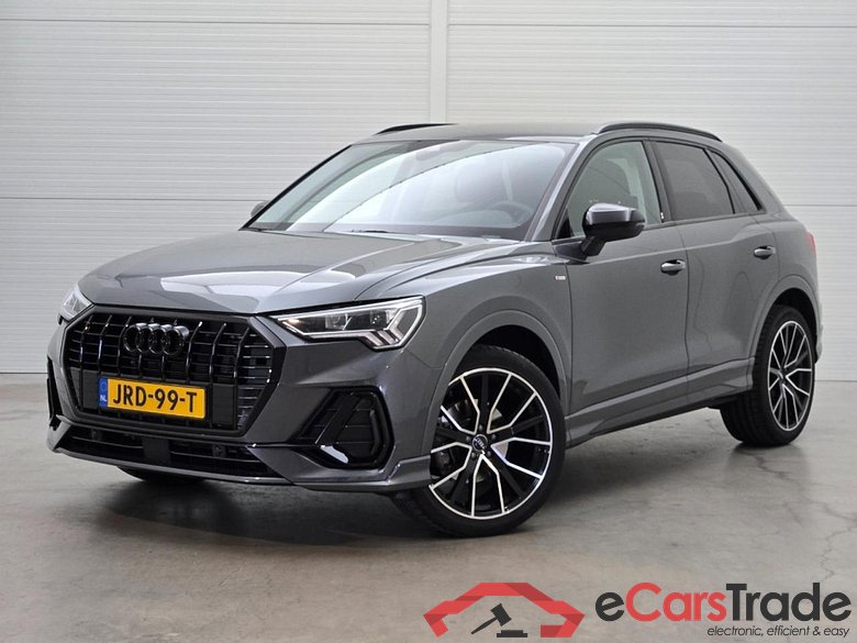 AUDI Q3 35 TFSI Advanced edition