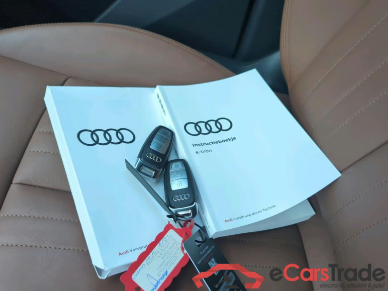 AUDI e-tron Sportback 300 kW #6
