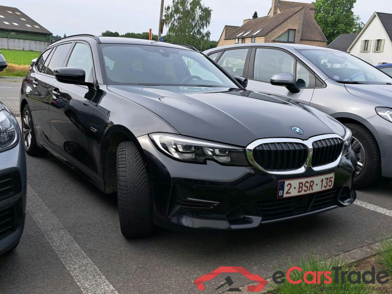 BMW 3 SERIES TOURING 2.0 330E (215KW) XDRIVE TOURING #2